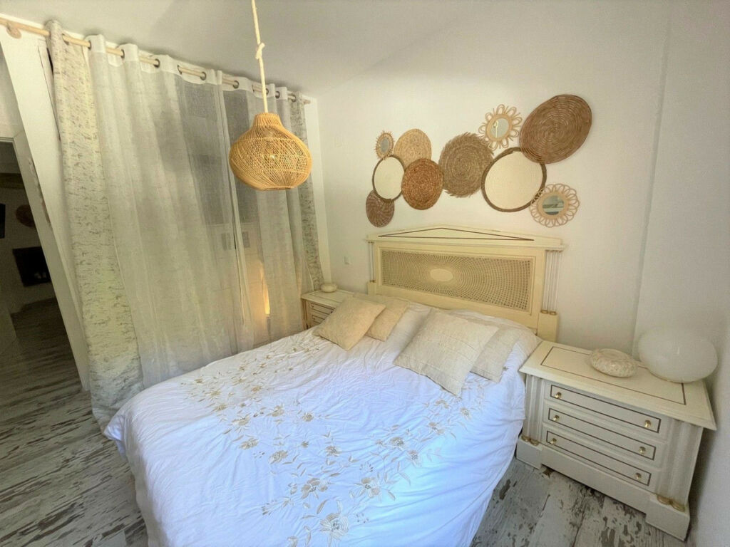 Ground Floor Apartment Calahonda Málaga - image 19