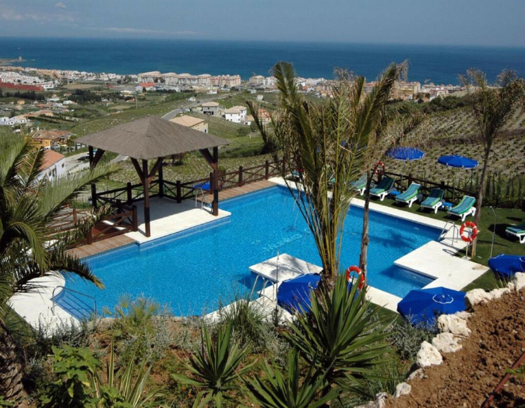 Aparthotel Manilva Málaga - image 2