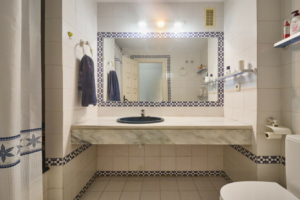 Middle Floor Apartment Fuengirola Málaga - image 20