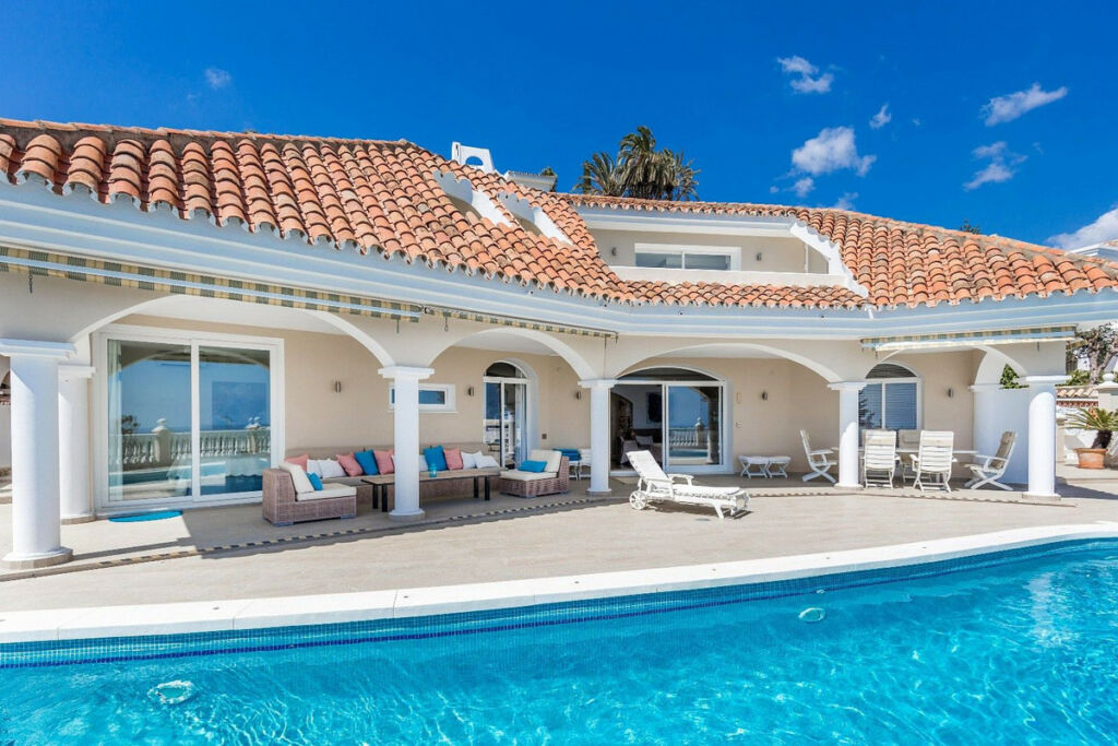 Detached Villa La Quinta Málaga - image 20