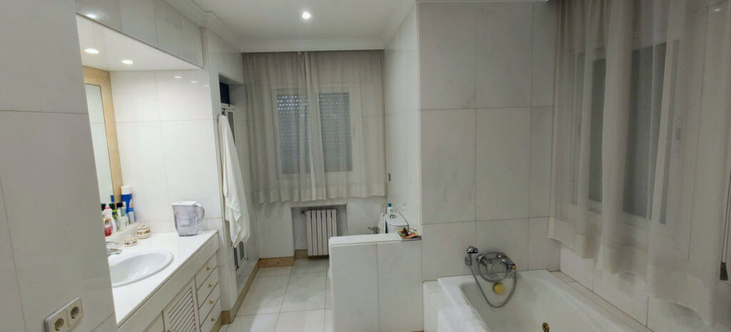 Detached Villa Guadalmina Baja Málaga - image 20
