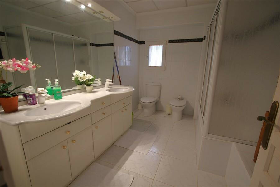 Detached Villa Calpe Alicante - image 20