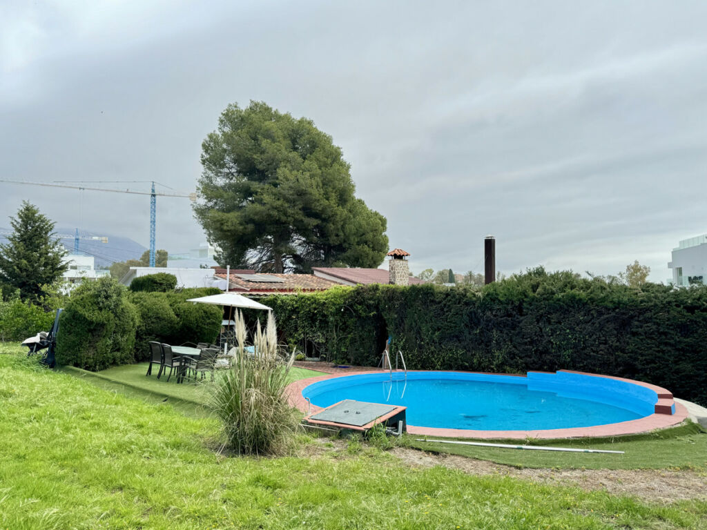 Detached Villa The Golden Mile Málaga - image 21