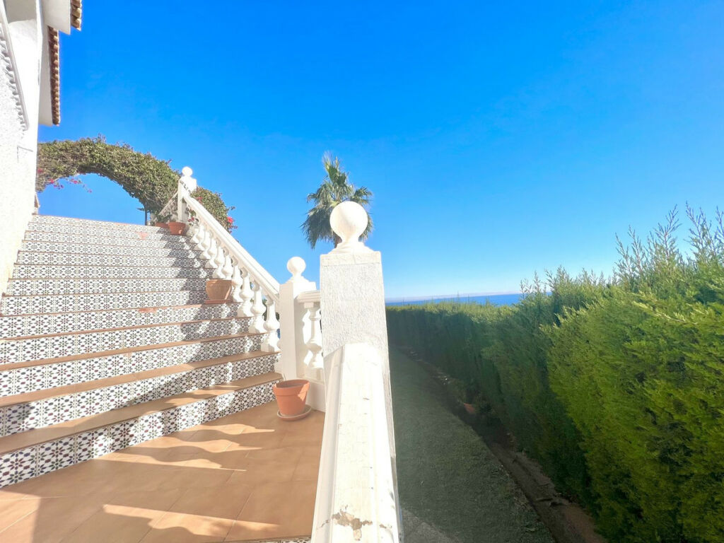 Detached Villa Benalmadena Málaga - image 21