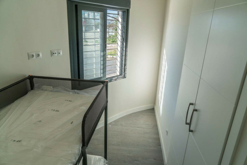 Middle Floor Apartment Benajarafe Málaga - image 21