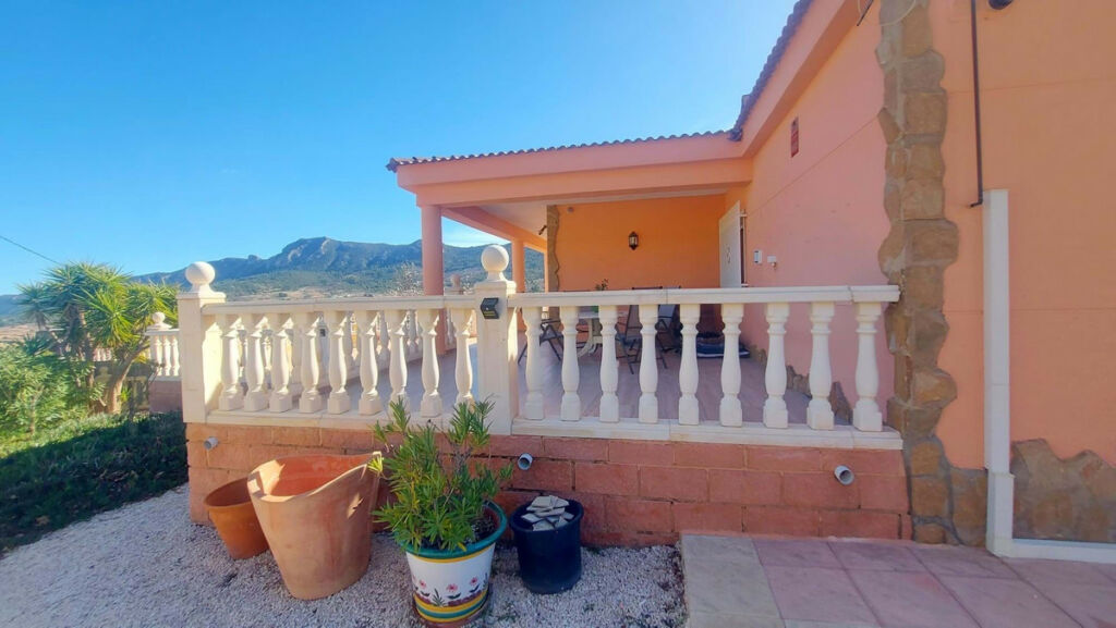 Detached Villa La Romana Alicante - image 22