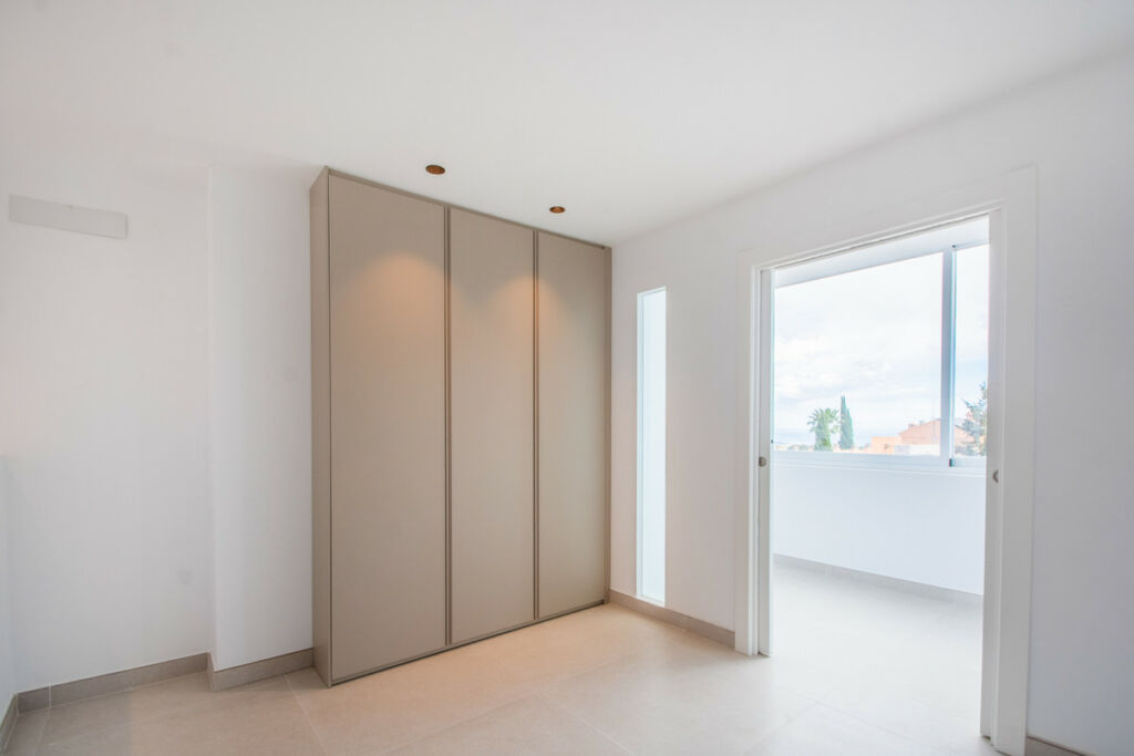Middle Floor Apartment La Mairena Málaga - image 22