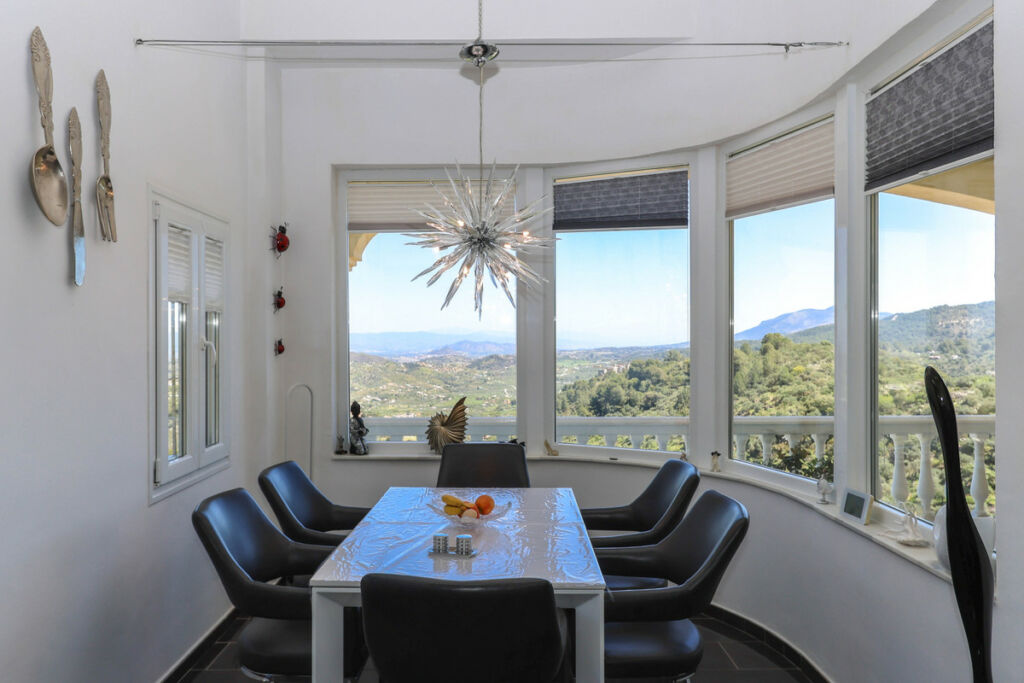 Detached Villa Monda Málaga - image 24