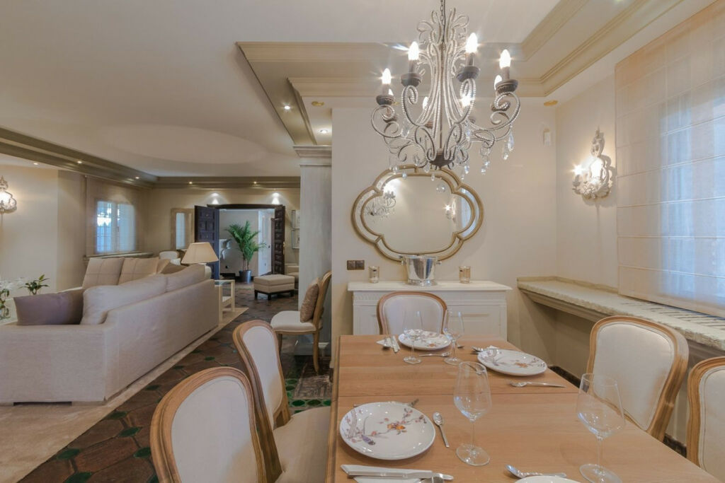 Detached Villa Costabella Málaga - image 23