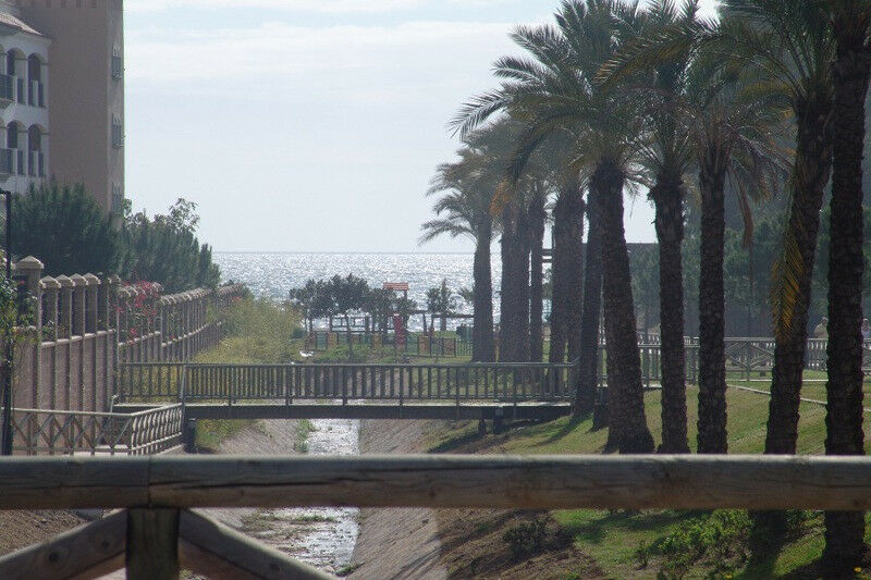 Middle Floor Apartment Estepona Málaga - image 23