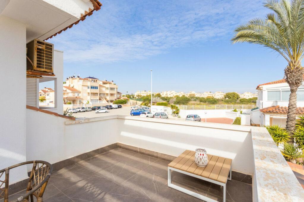 Townhouse Orihuela Costa Alicante - image 23