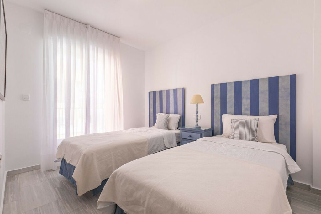 Semi-Detached House Costabella Málaga - image 23
