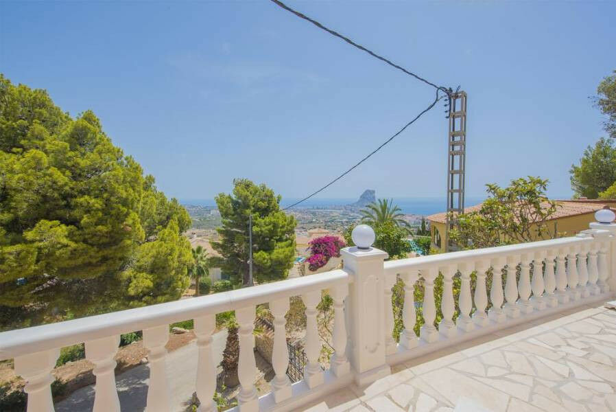 Detached Villa Calpe Alicante - image 23
