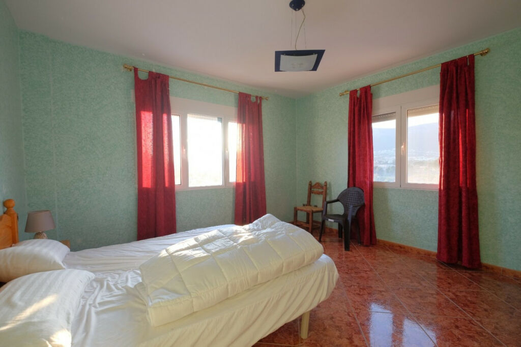 Detached Villa Calpe Alicante - image 24