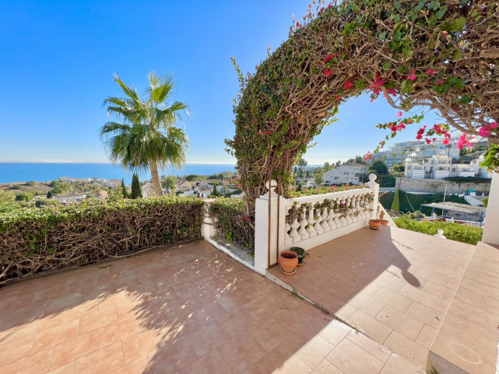 Detached Villa Benalmadena Málaga - image 24