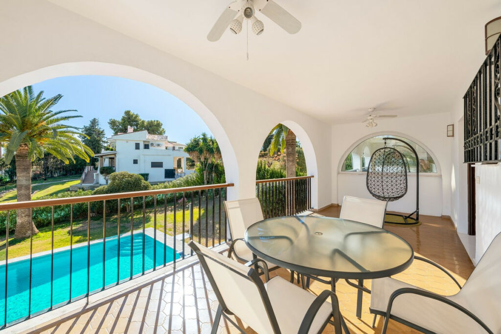 Detached Villa Atalaya Málaga - image 24
