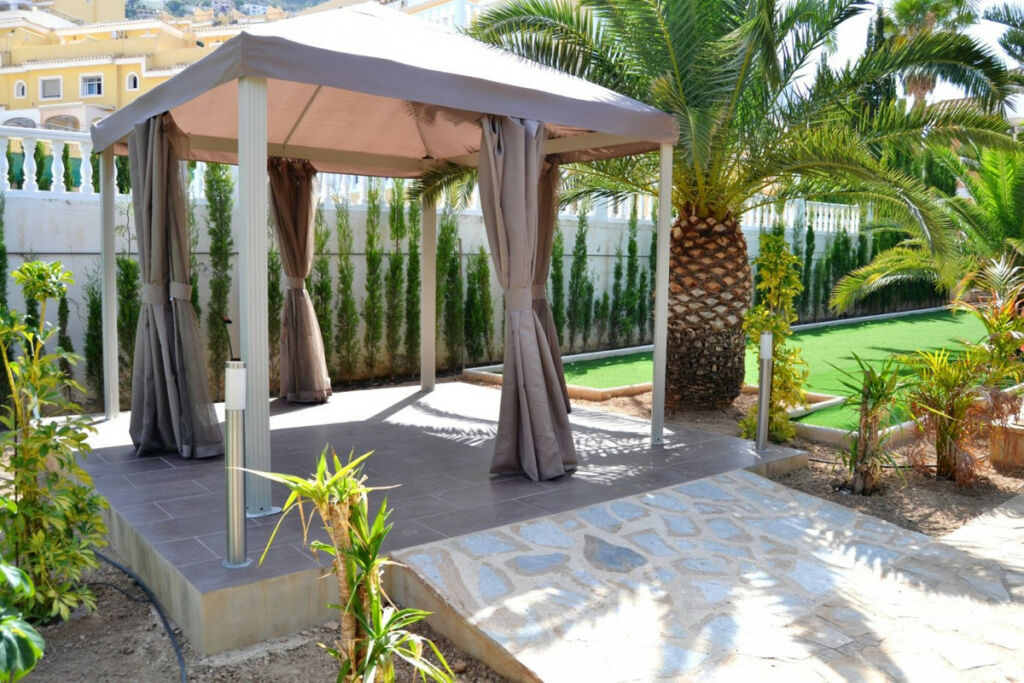 Detached Villa Calpe Alicante - image 24