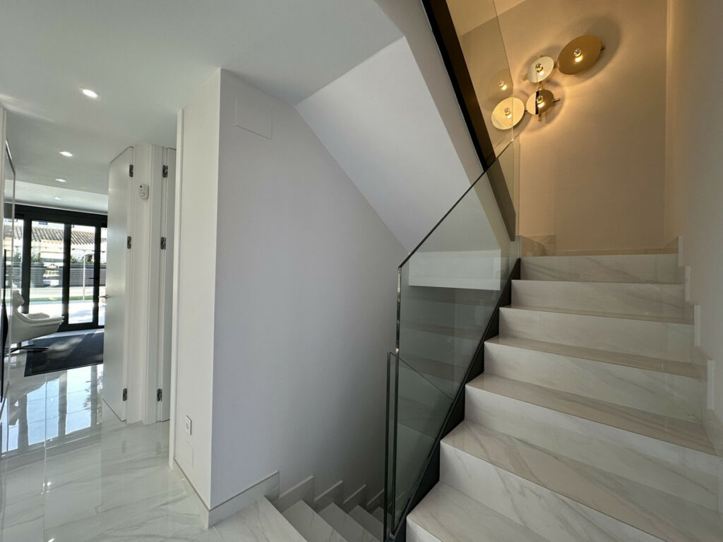 Detached Villa La Zenia Alicante - image 25