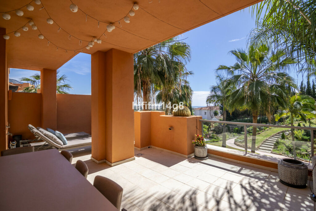 Middle Floor Apartment Nueva Andalucía Málaga - image 25