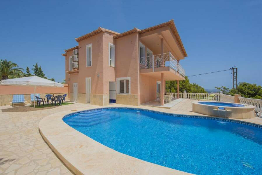 Detached Villa Calpe Alicante - image 25