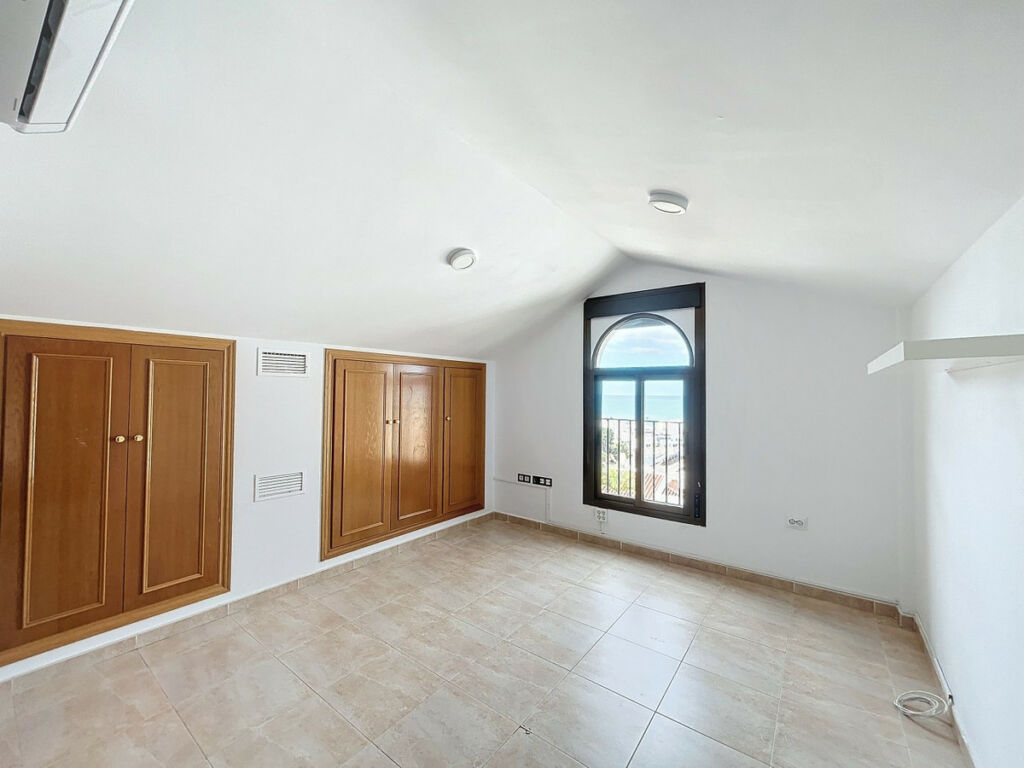 Semi-Detached House Caleta de Vélez Málaga - image 25