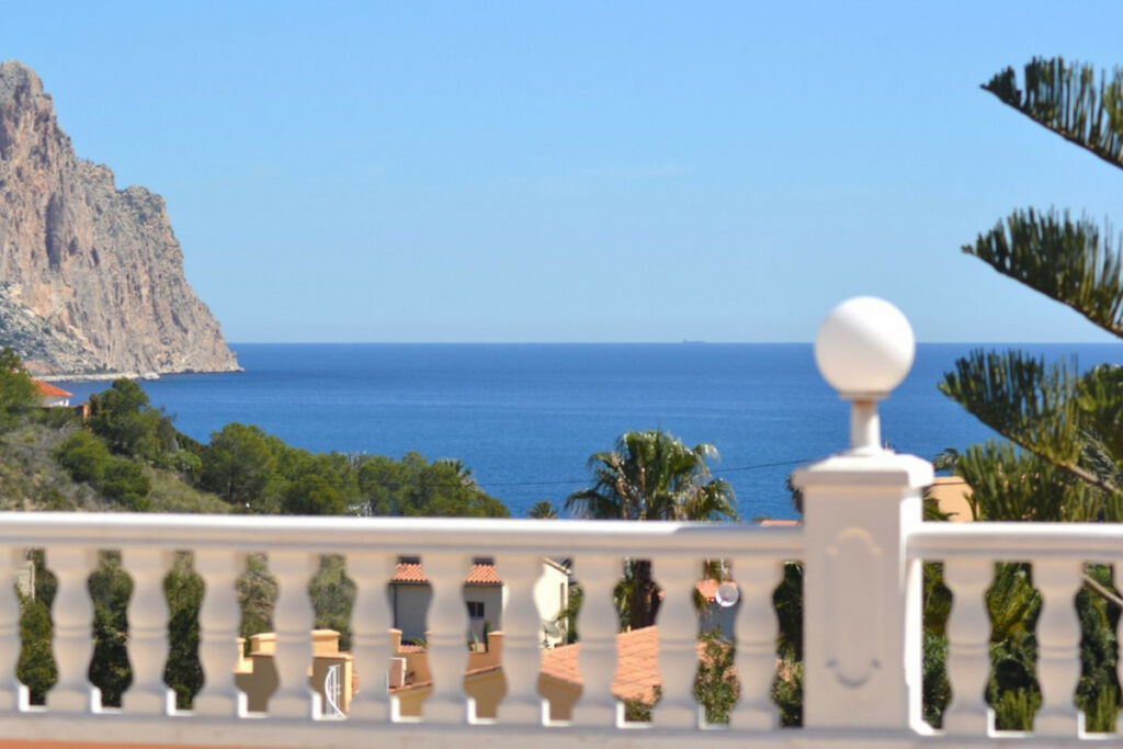 Detached Villa Calpe Alicante - image 25