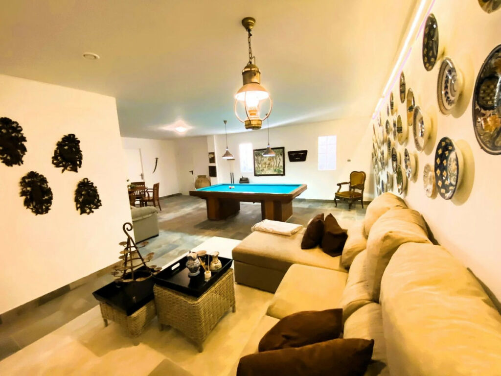 Detached Villa Busot Alicante - image 26