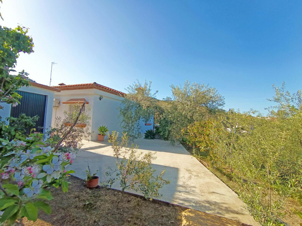 Detached Villa Monda Málaga - image 28