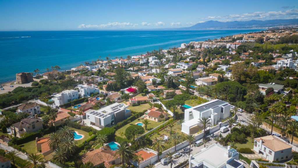 Detached Villa Marbesa Málaga - image 27