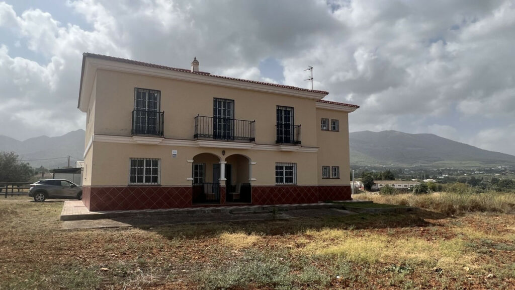 Finca - Cortijo Alhaurín de la Torre Málaga - image 27