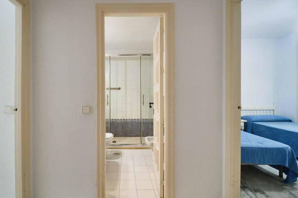 Middle Floor Apartment Fuengirola Málaga - image 27