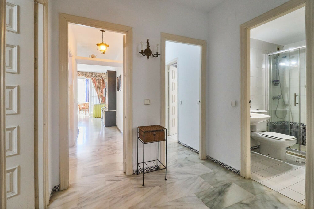 Middle Floor Apartment Fuengirola Málaga - image 28
