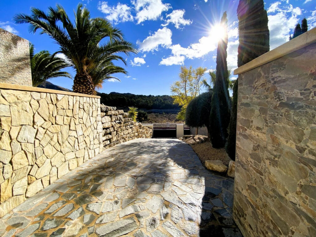 Detached Villa Busot Alicante - image 28