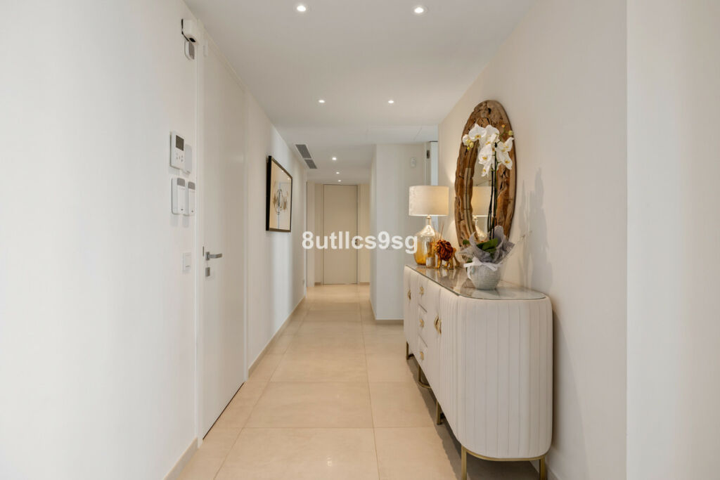 Ground Floor Apartment Nueva Andalucía Málaga - image 28