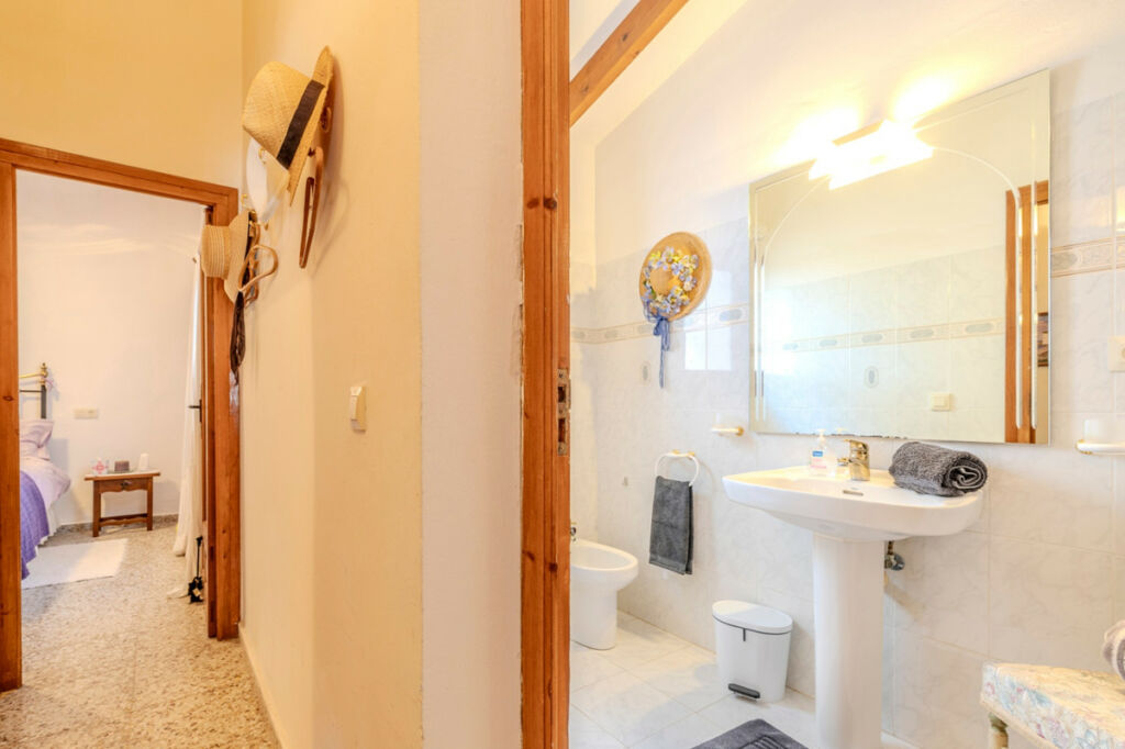 Detached Villa Moraira Alicante - image 29