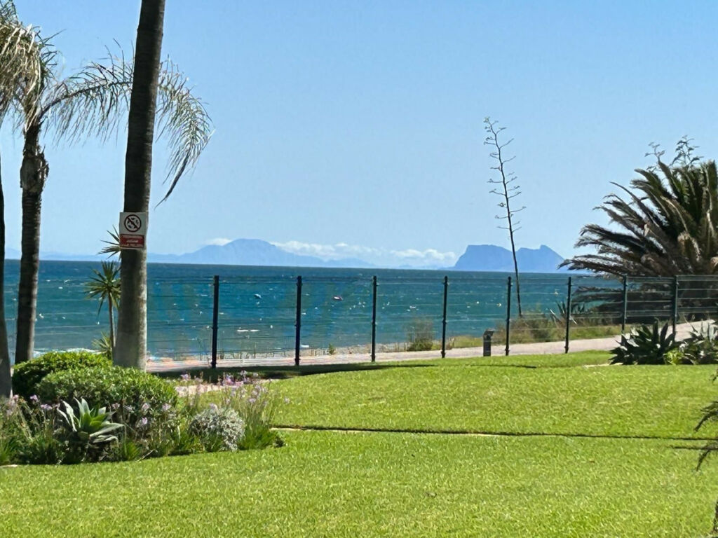 Townhouse Estepona Málaga - image 25