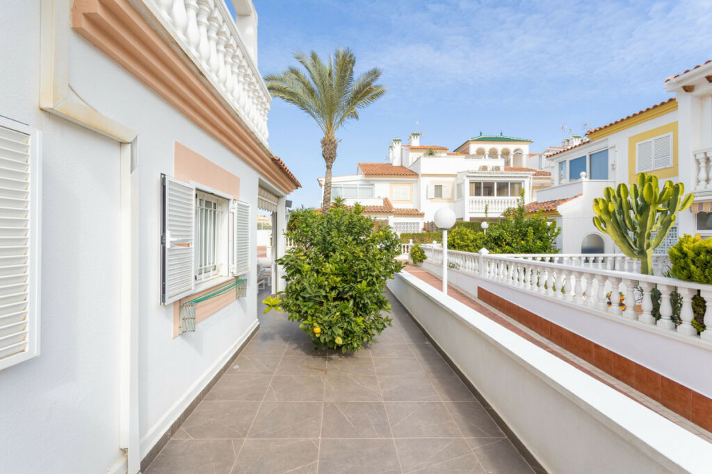 Townhouse Orihuela Costa Alicante - image 29
