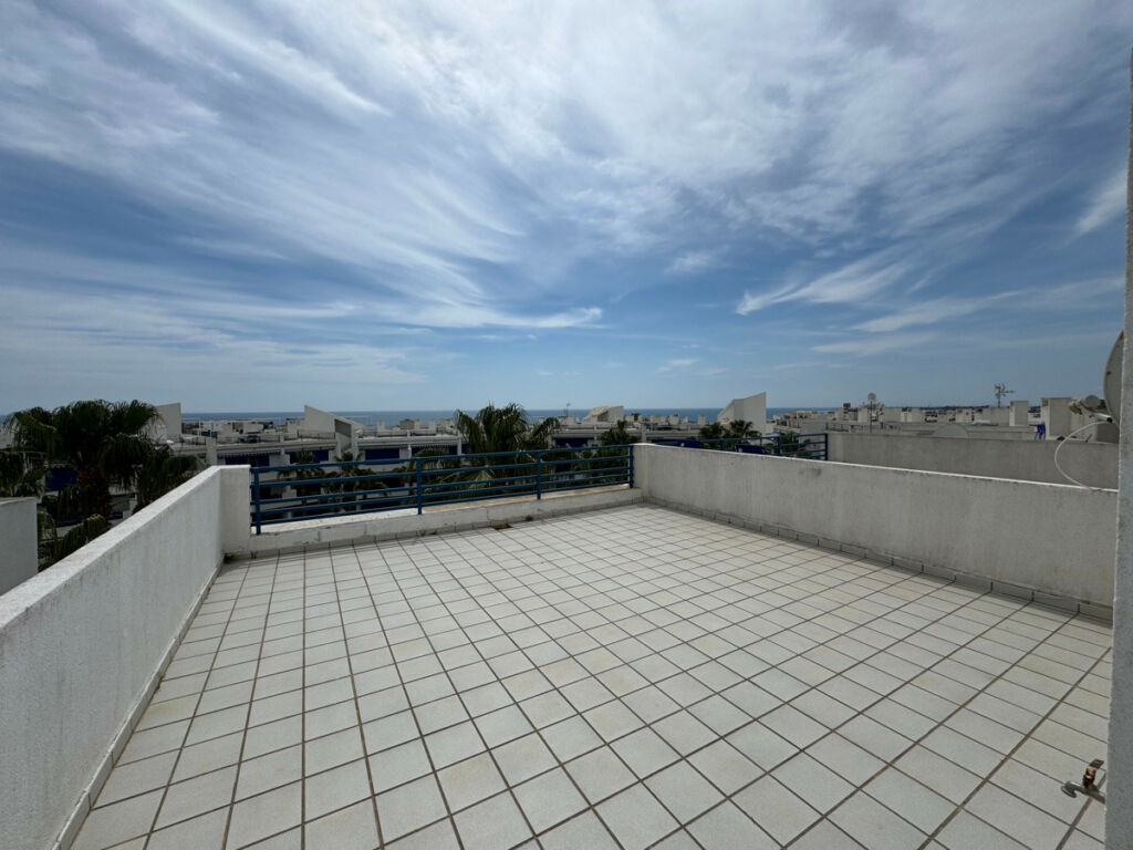 Middle Floor Apartment Playa Flamenca Alicante - image 3