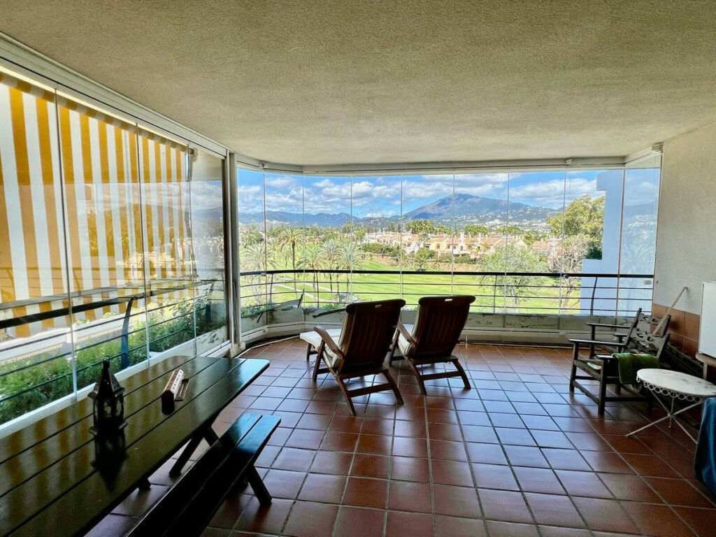 Duplex Guadalmina Alta Málaga - image 3