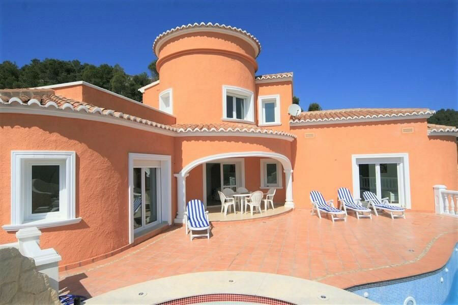 Detached Villa Javea Alicante - image 3