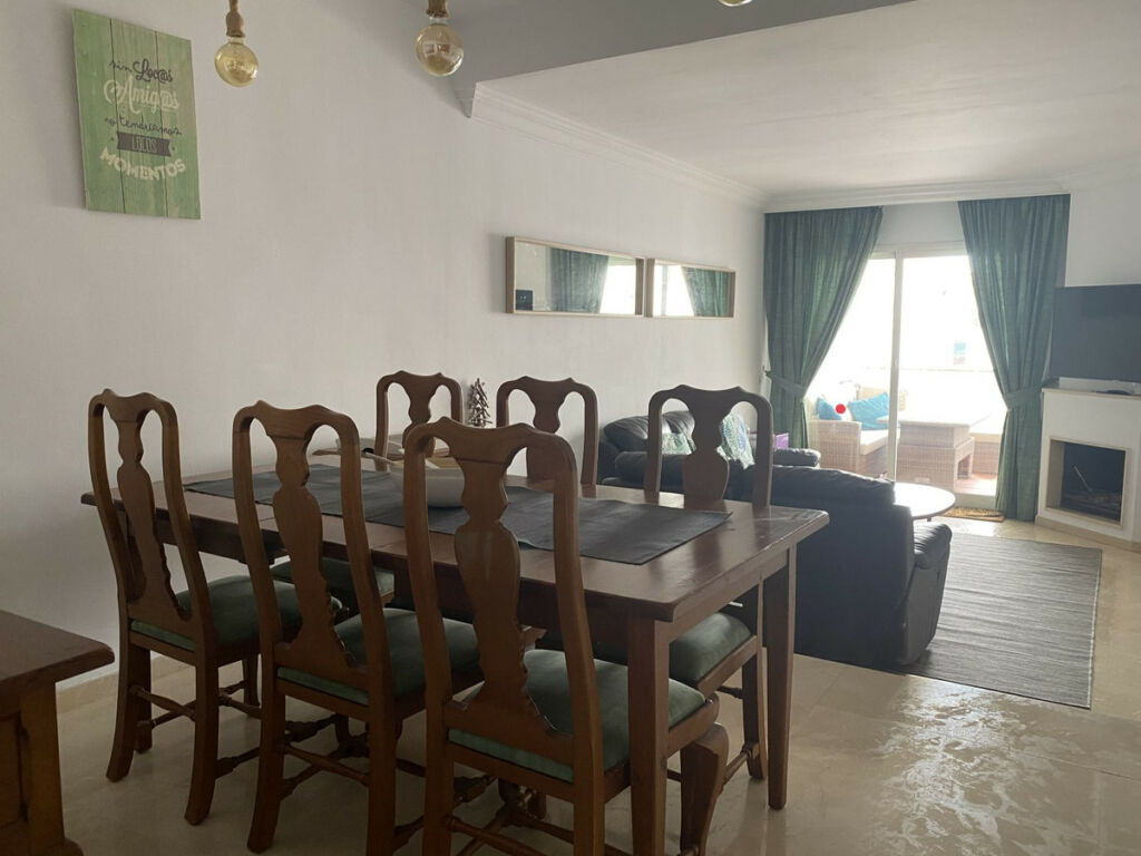 Middle Floor Apartment Carib Playa Málaga - image 3