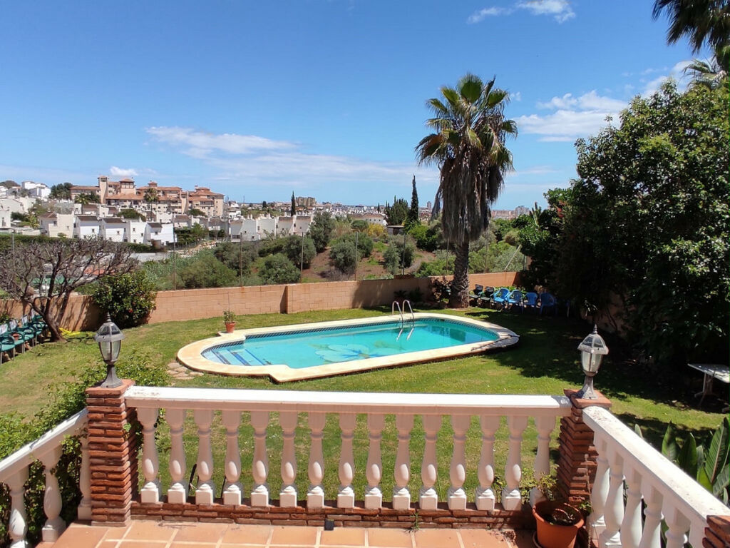 Detached Villa Mijas Costa Málaga - image 3