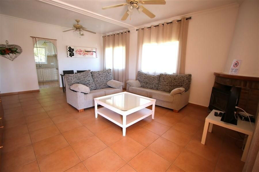 Detached Villa Calpe Alicante - image 3