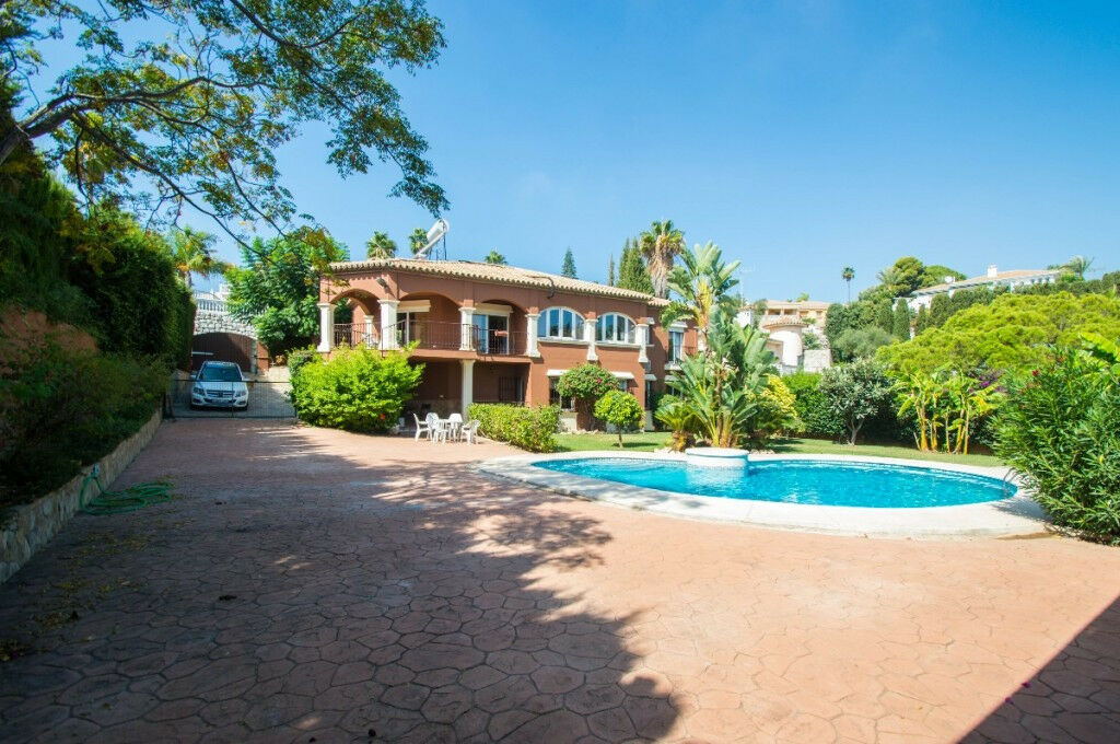 Detached Villa Campo Mijas Málaga - image 3