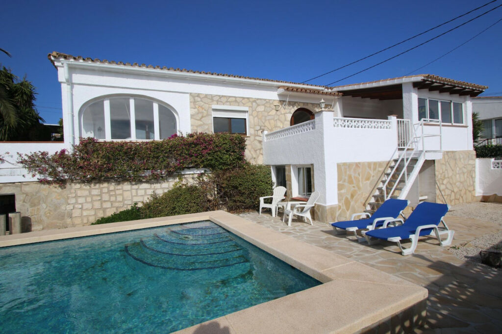 Detached Villa Calpe Alicante - image 8