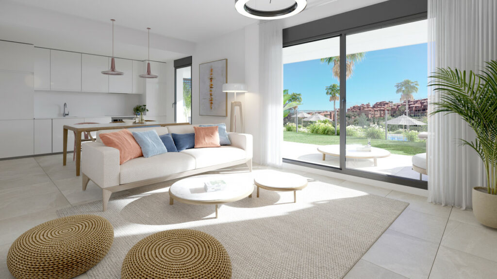Middle Floor Apartment Estepona Málaga - image 3
