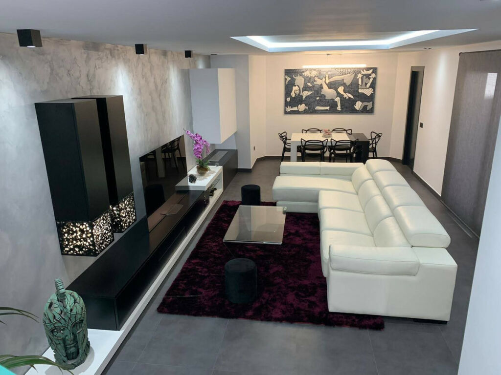 Detached Villa Sotogrande Cádiz - image 3