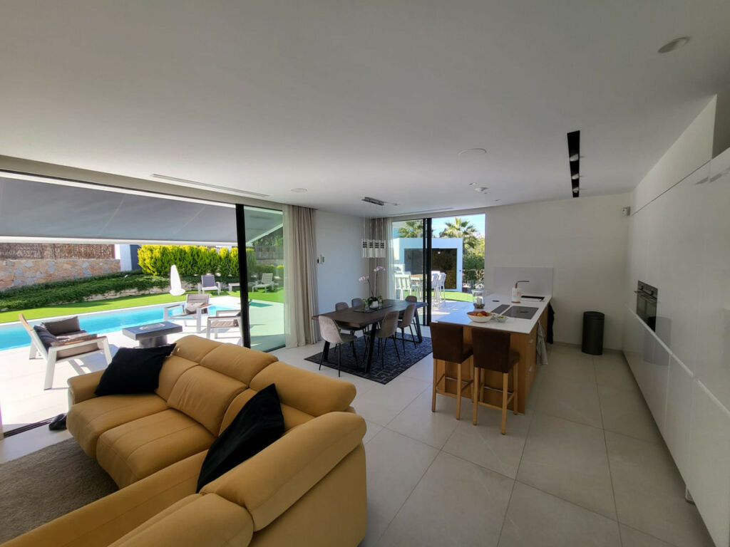 Detached Villa Orihuela Alicante - image 3