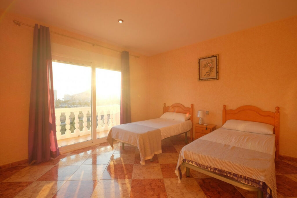 Detached Villa Calpe Alicante - image 31