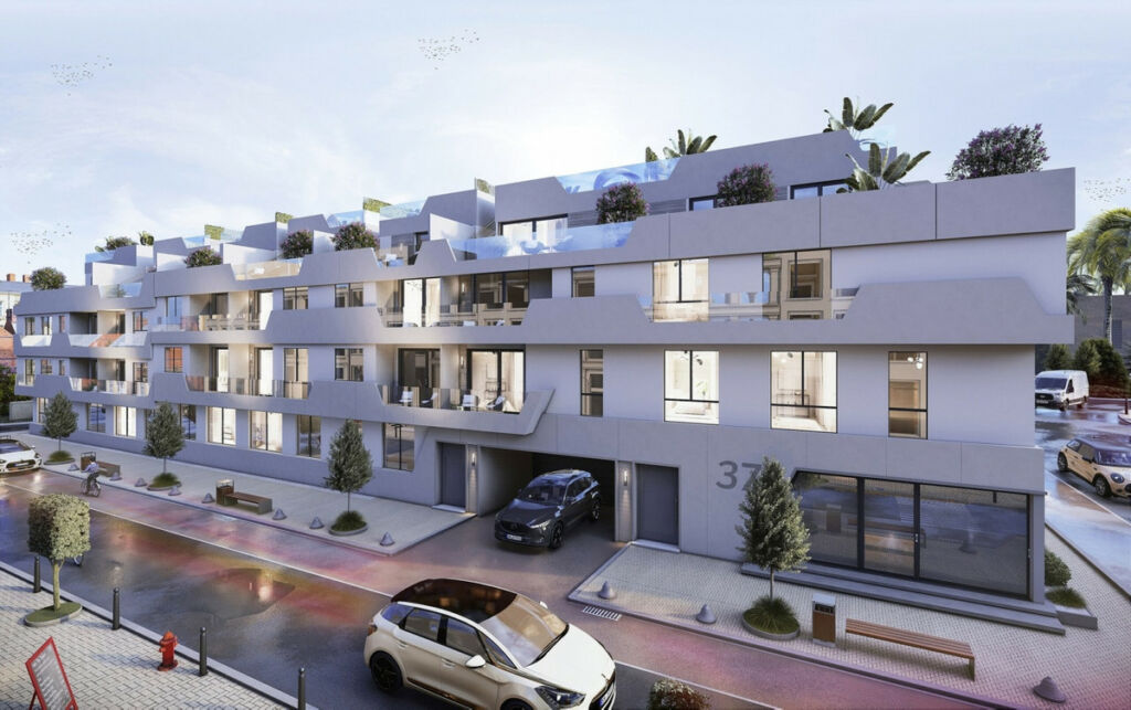 Ground Floor Apartment Las Lagunas Málaga - image 31